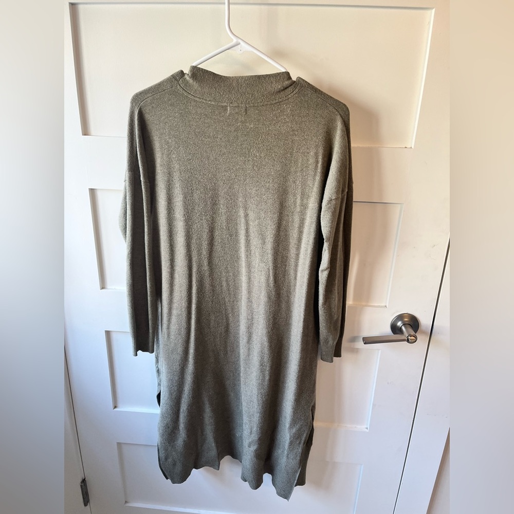Cardigan - Picture 4 of 4